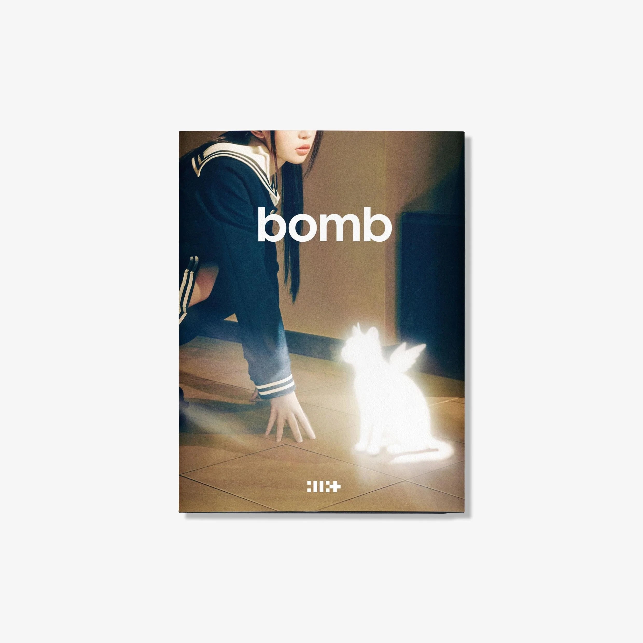 ILLIT 3RD MINI ALBUM - BOMB (WEVERSE ALBUMS VER.)