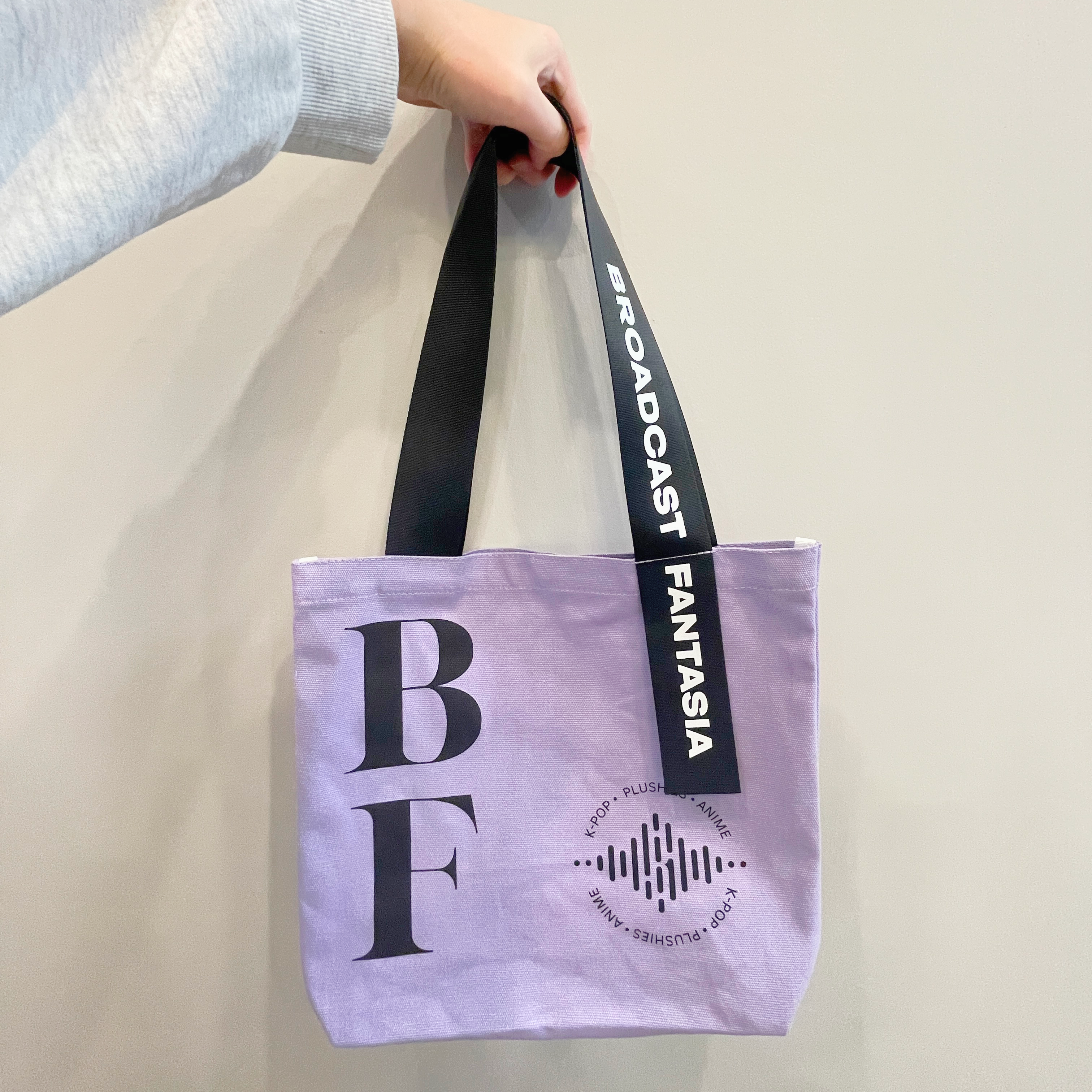 Broadcast Fantasia Tote Bag