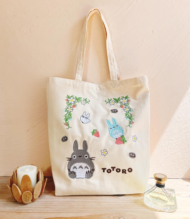 TOTORO© Stitches Tote Bag