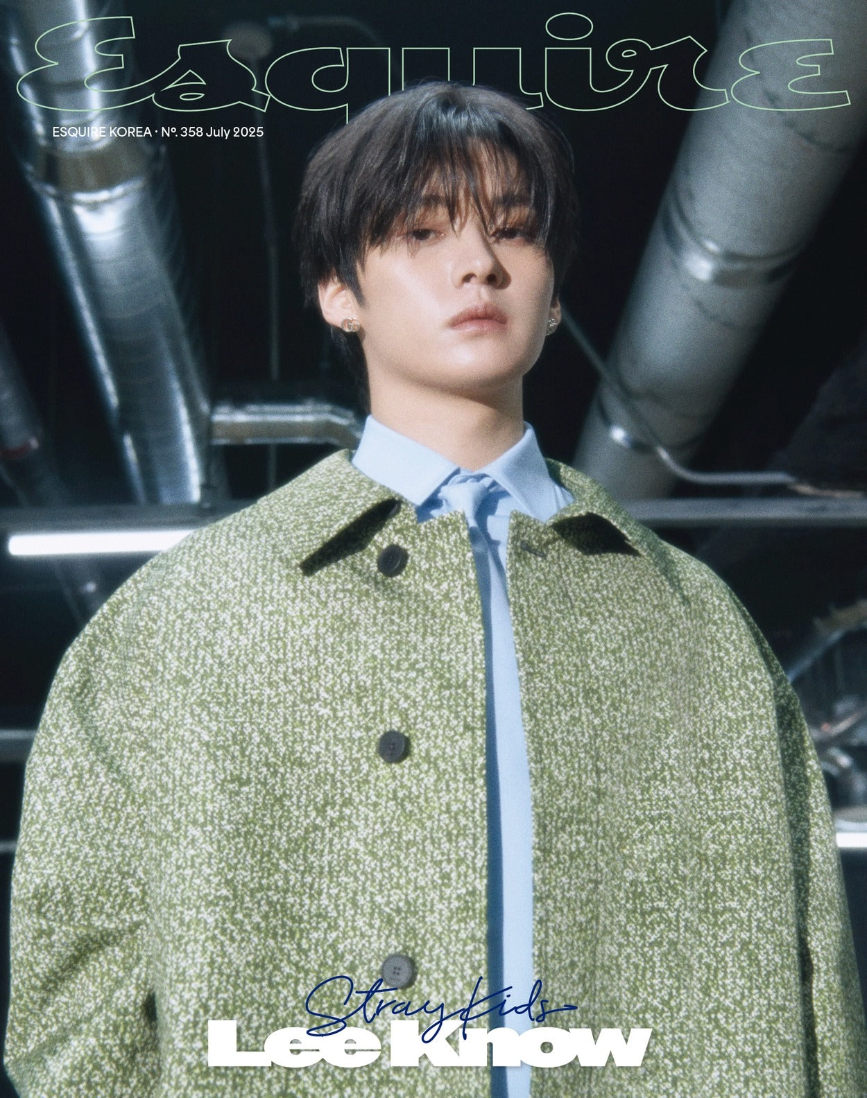 Esquire - 2025. 08 (Cover. Stray Kids LEE KNOW)