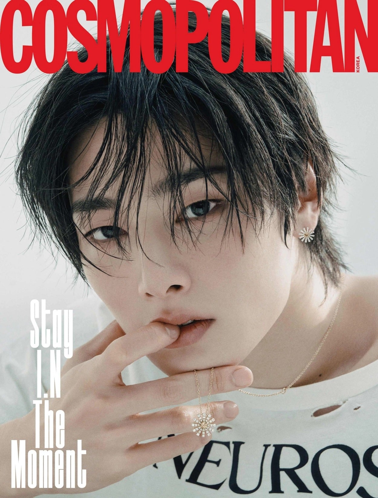 COSMOPOLITAN - 2025. 12 (COVER. STRAY KIDS I.N)