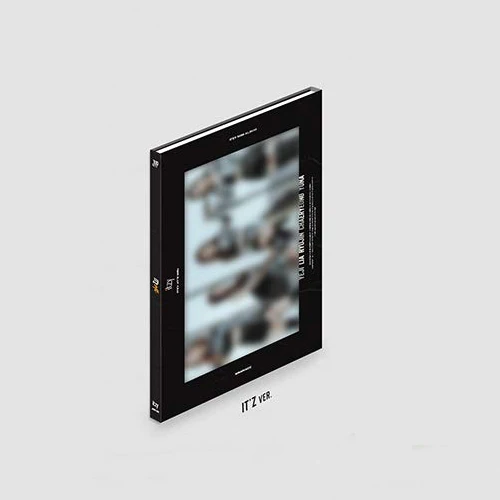 ITZY - IT'Z ME