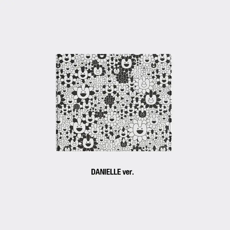 NEWJEANS - SUPERNATURAL NJ X MURAKAMI (CROSS BAG VERSION)