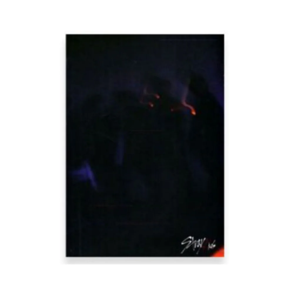 STRAY KIDS DEBUT ALBUM - I AM NOT