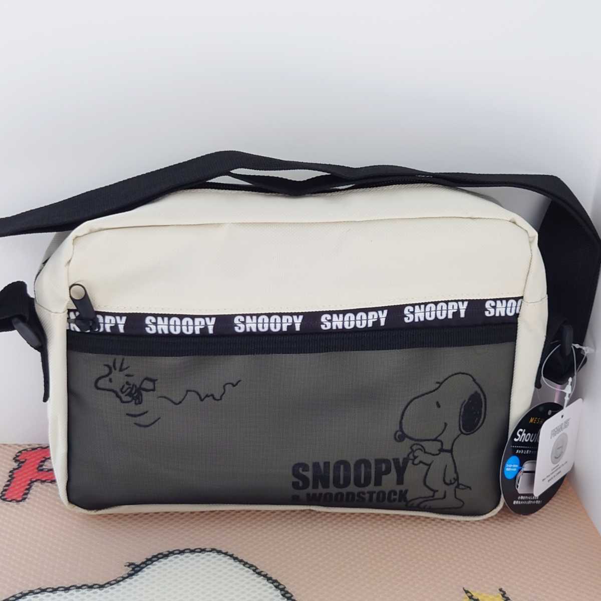 PEANUT SNOOPY© & Woodstock Cross Bag (3 Colours) (Japan Edition)