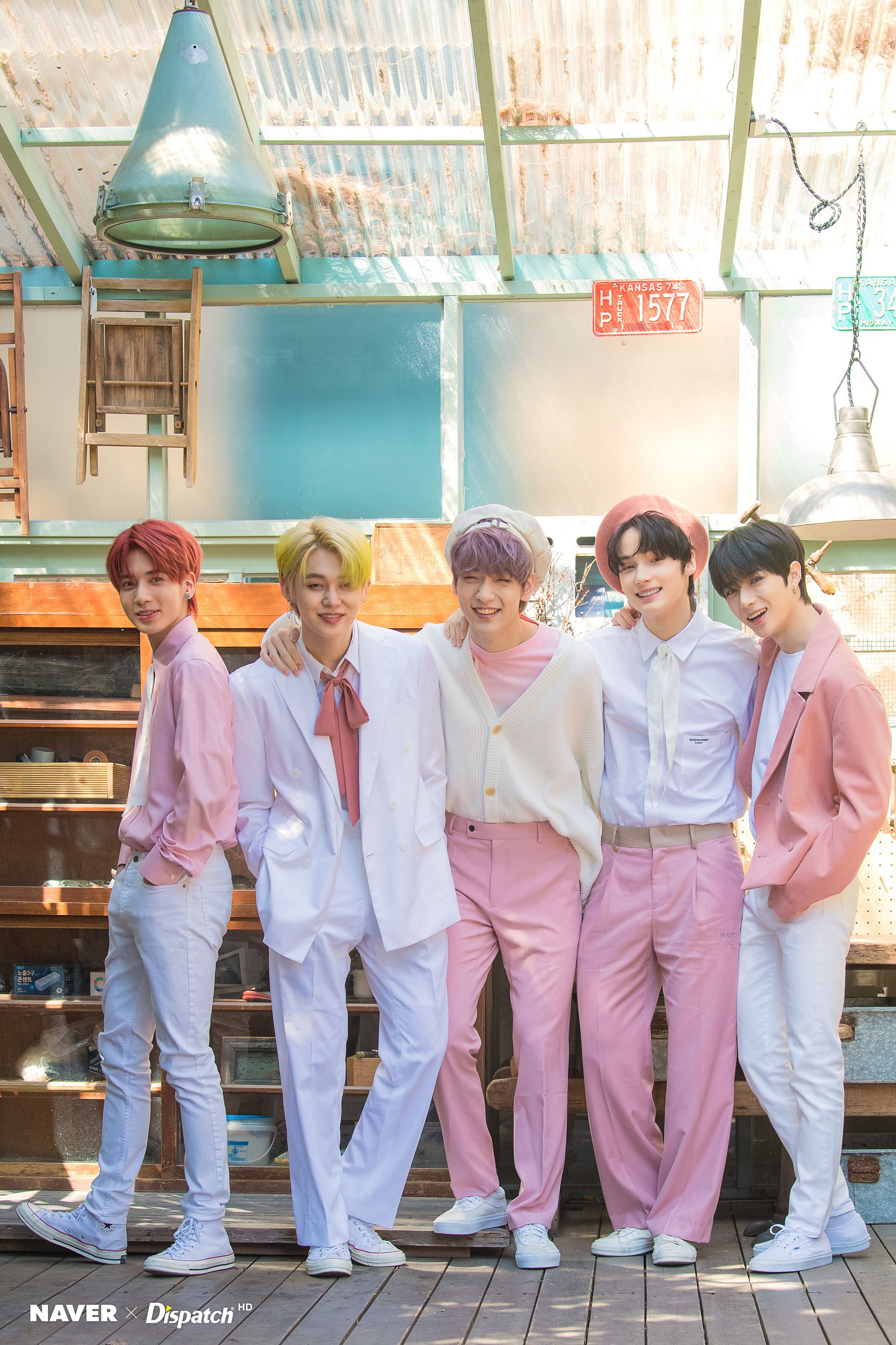 TXT MINI ALBUM VOL. 2 - THE DREAM CHAPTER: ETERNITY