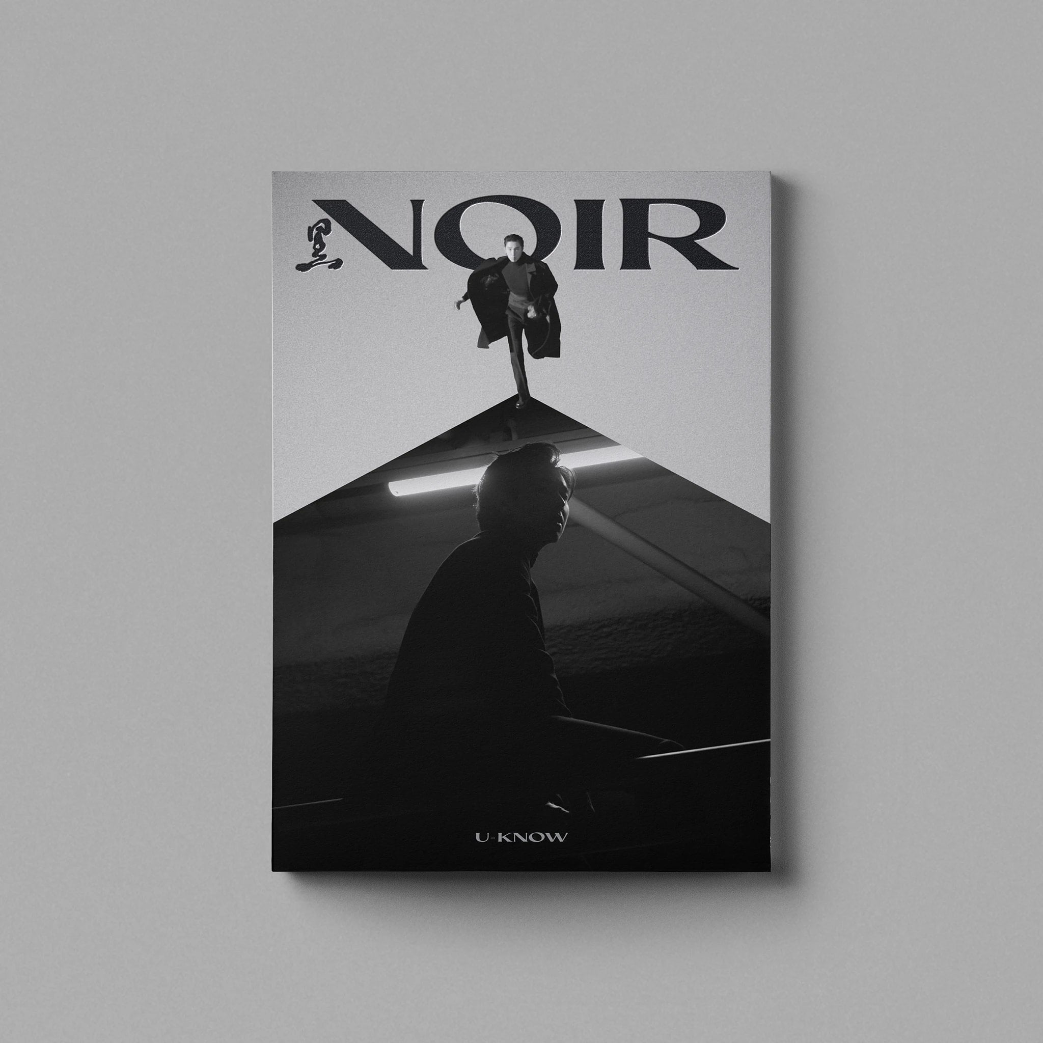 U-KNOW YUN HO(TVXQ) MINI ALBUM VOL. 2 - NOIR (RANDOM VERSION)