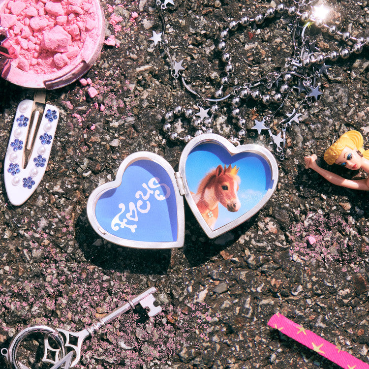 HEARTS2HEARTS 1ST MINI ALBUM - FOCUS (SMART ALBUM)