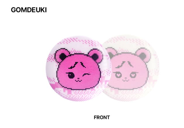 BLACKPINK X TAMAGOTCHI [TAMAGOTCHI] OFFICIAL MD BLACKPINK RANDOM LENTICULAR PIN BUTTON