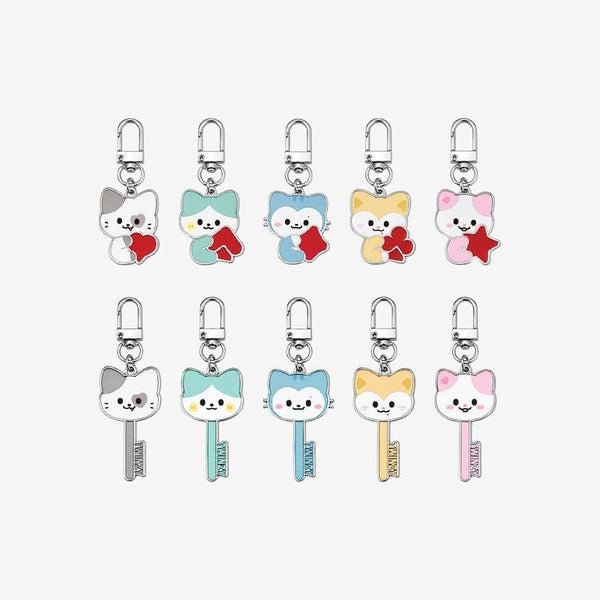 ITZY - [The 5th FANMEETING [ALL IN, MIDZY] MD] TWINZY SECRET METAL CHARM (RANDOM)