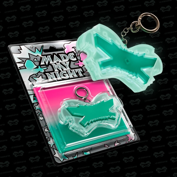 LE SSERAFIM - 2ND SINGLE ALBUM [MADE MY NIGHT] GLOW CLICKER KEYCHAIN