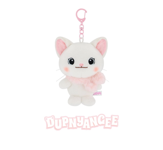 TWICE - 11TH ANNIVERSARY POP-UP STORE <TWICE THE THRILL> TDOONGZ PLUSH KEYRING