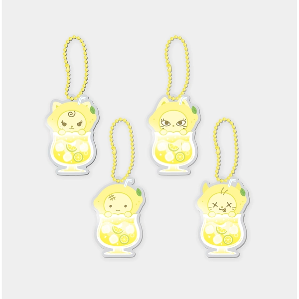 AESPA - [AESPA WEEK - MAKE IT LEMONADE MD] RANDOM MINI ACRYLIC SHAKER KEYRING
