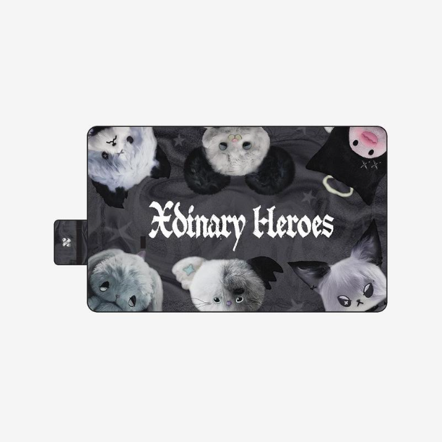 XDINARY HEROES - XDINARY MONSTERS PICNIC MAT - BEAUTIFUL MIND