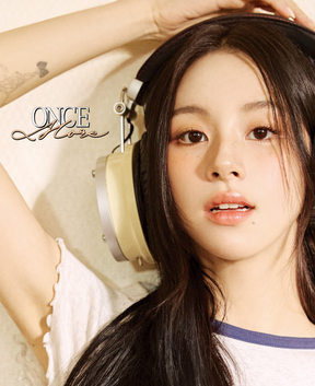 ESQUIRE PHOTOBOOK : ONCE MORE (TWICE: CHAEYOUNG)