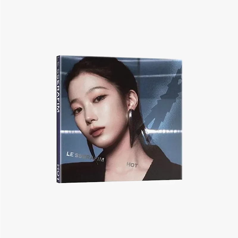 LE SSERAFIM 5TH MINI ALBUM - 'HOT' (COMPACT VER.)