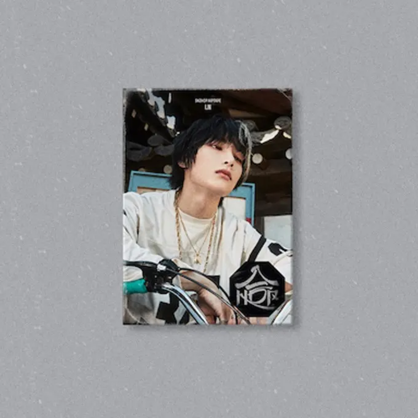 STRAY KIDS SKZHOP HIPTAPE - 合 (HOP) (ACCORDION VERSION)