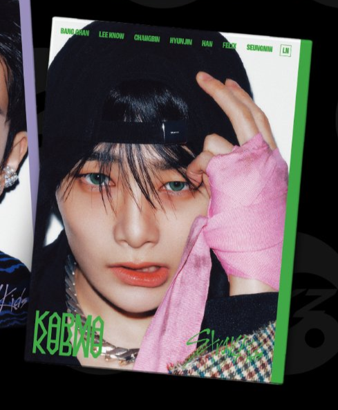 STRAY KIDS 4TH ALBUM - KARMA (ACCORDION VER.)