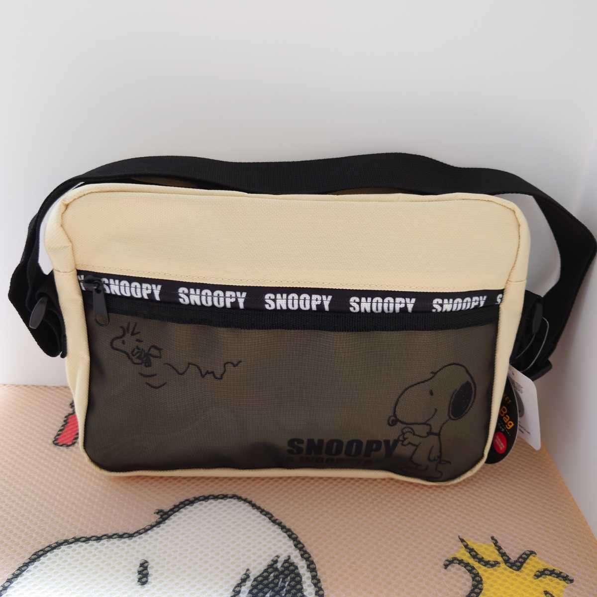 PEANUT SNOOPY© & Woodstock Cross Bag (3 Colours) (Japan Edition)